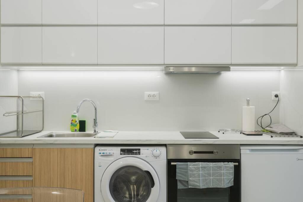 Peris 3 - Central Apt Near Old Town - Ac, Wifi Chania  Eksteriør billede